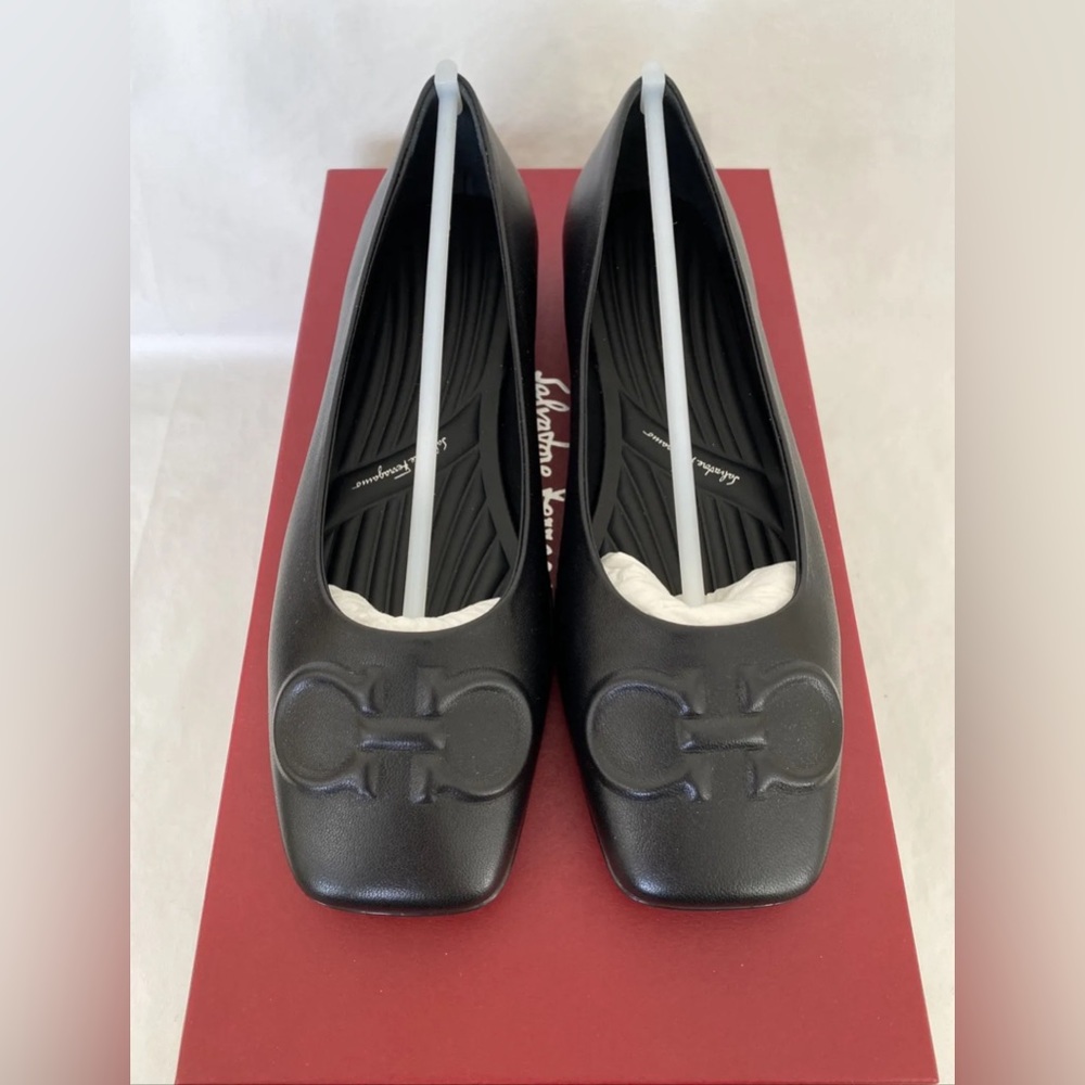 Salvatore Ferragamo WOMEN’S PEONY NERO NAPPA BLACK FLAT SHOES NEW NIB US 5.5 C